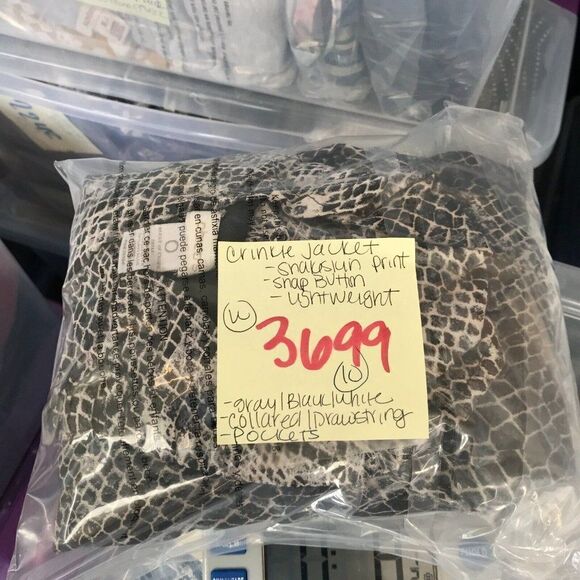 Chicos Womens Crinkle Jacket Snakeskin Print Long Sleeve Snap Button 0 S Small - Picture 12 of 12